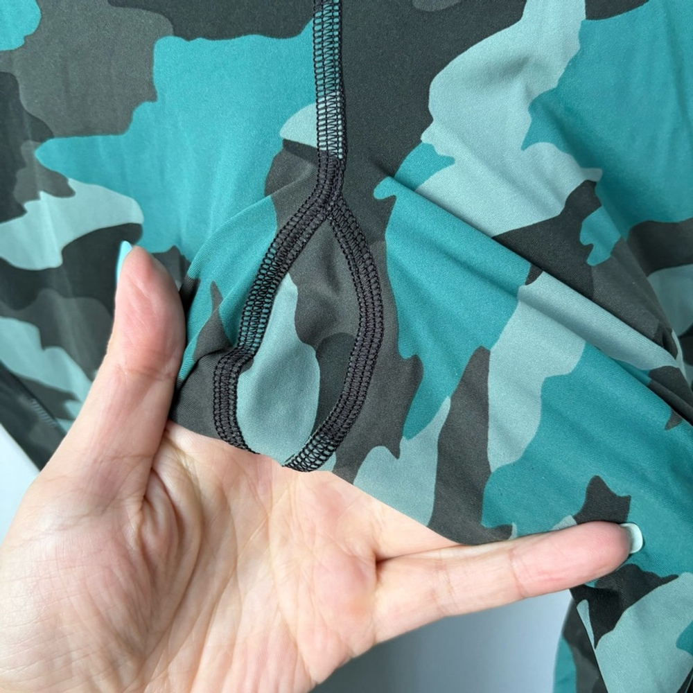 Lululemon 2021 Base Pace High-Rise Running Tight 25" Heritage 365 Camo Sz 6 - Picture 6 of 10